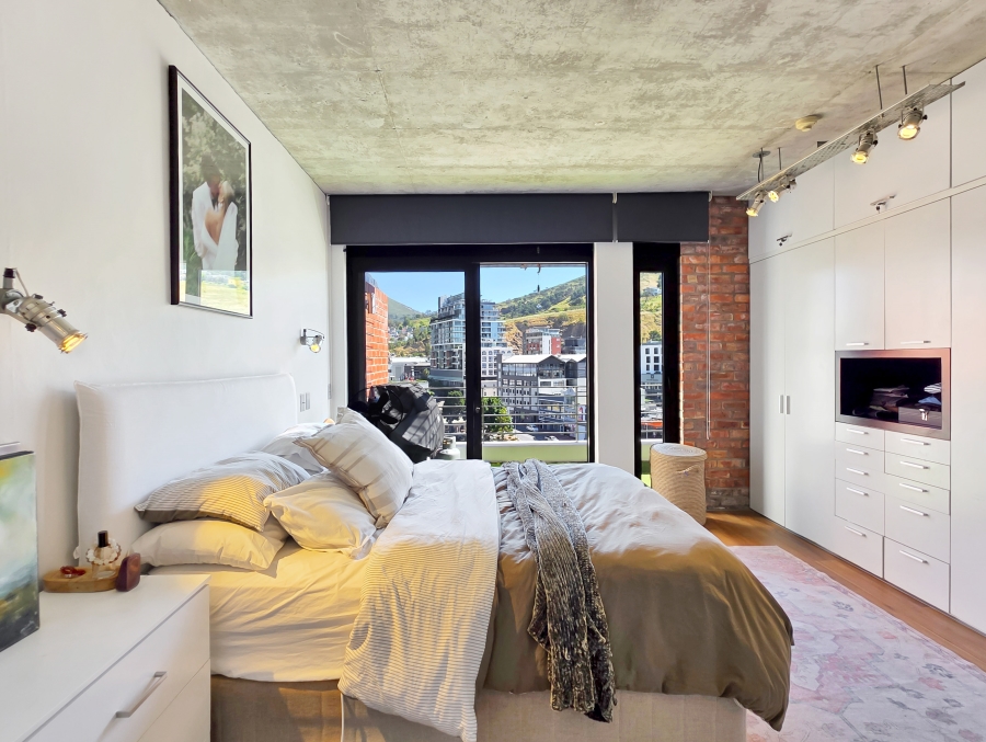 2 Bedroom Property for Sale in De Waterkant Western Cape